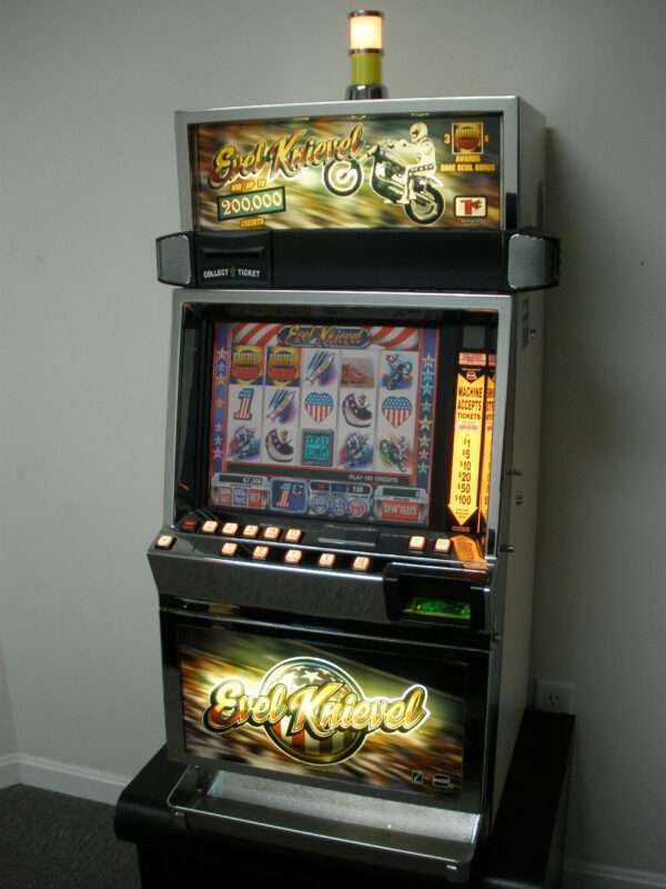 IGT EVEL KNIEVEL VIDEO SLOT MACHINE WITH LCD TOUCHSCREEN MONITOR - RARE!!!