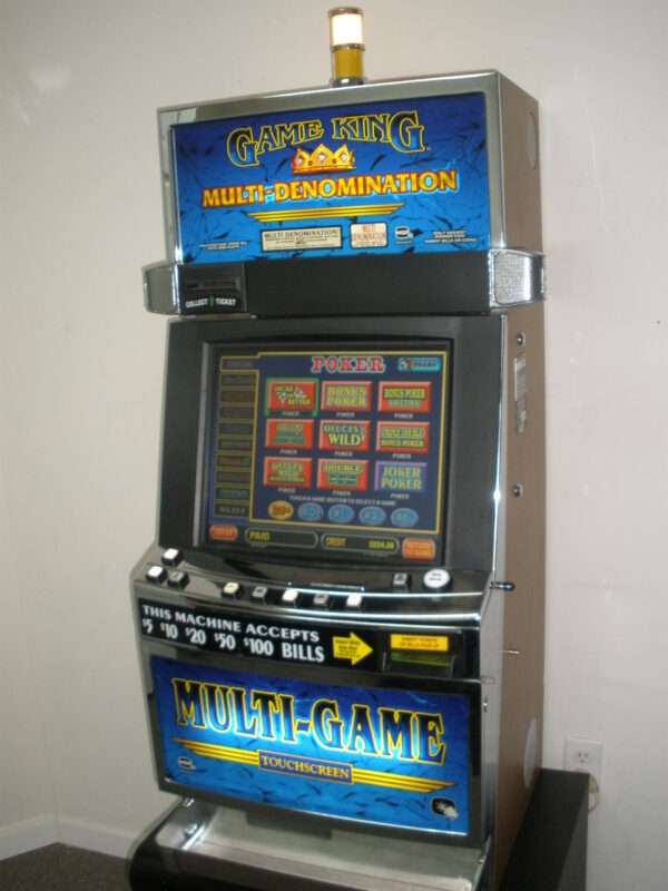 IGT GAME KING SUPER STAR POKER MULTI GAME VIDEO WITH LARGE 19" LCD TOUCHSCREEN MONITOR - 100 GAMES