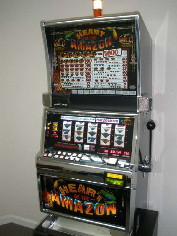 IGT HEART OF THE AMAZON FIVE REEL S2000 SLOT MACHINE