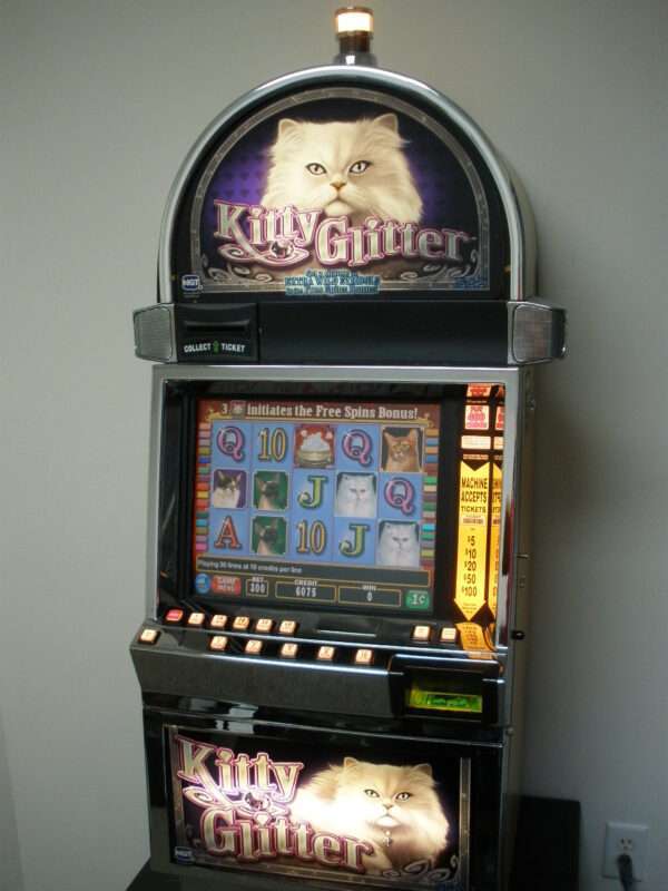 IGT-KITTY-GLITTER-O44-VIDEO-SLOT-MACHINE-WITH-LCD-TOUCHSCREEN-MONITOR