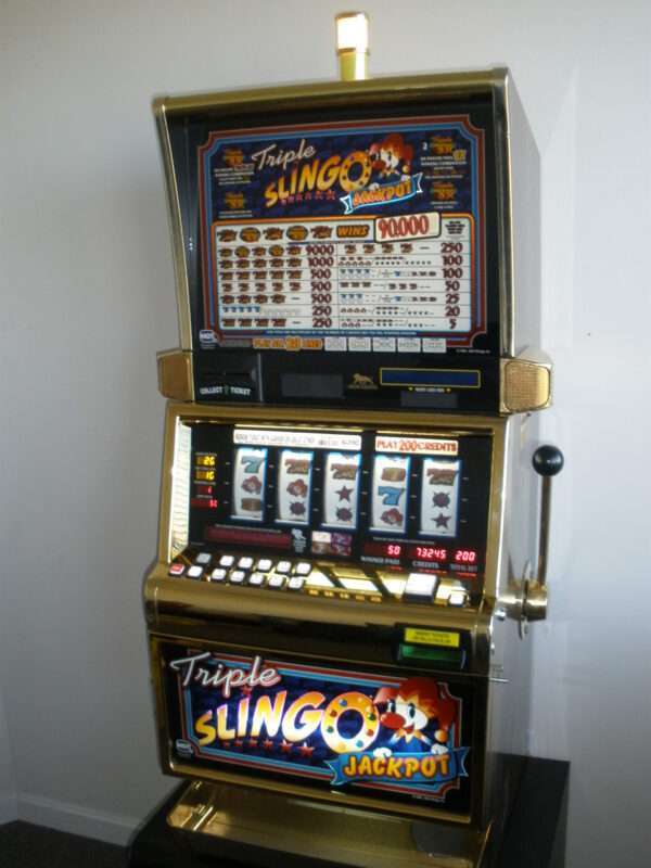 IGT TRIPLE SLINGO JACKPOT FIVE REEL S2000 SLOT MACHINE