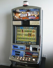 WMS JOHN WAYNE VIDEO SLOT MACHINE