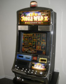 WMS JUNGLE WILD II VIDEO SLOT MACHINE